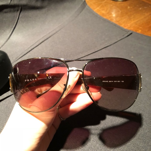 Prada sunglasses - Picture 7 of 7